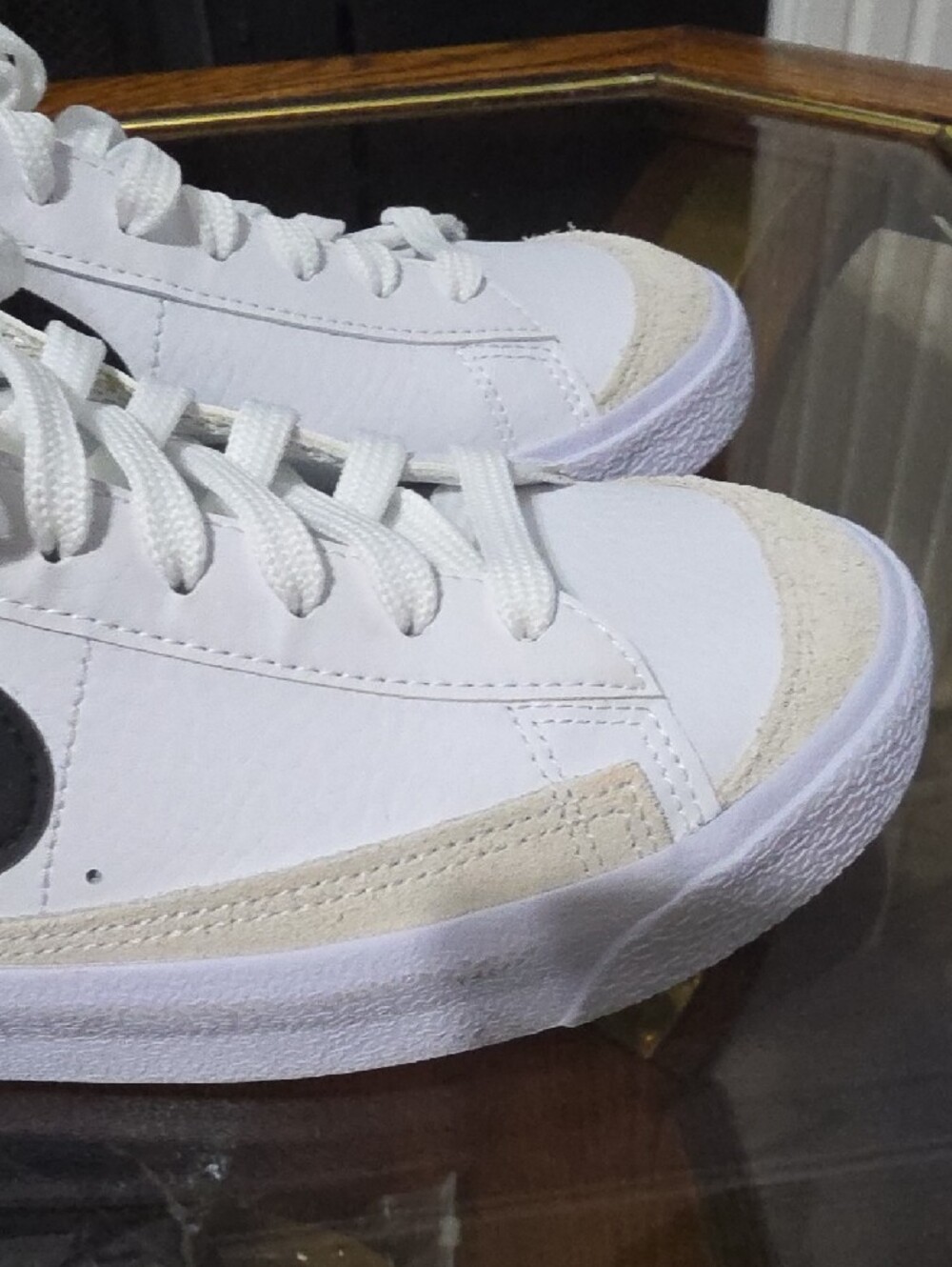Nike Blazer Mid 77  White High-Top Sneakers with Black Swoosh and Red Logo - Picture 3 of 8